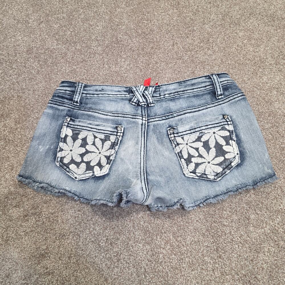 Deja Bleu Acid Wash Denim Shorts Juniors Sz 3 Floral Embroidered Pockets
